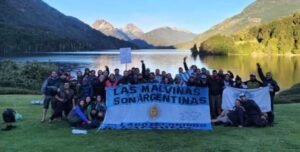 Lago Escondido hoy es un enclave colonial inglés en el Territorio Argentino.