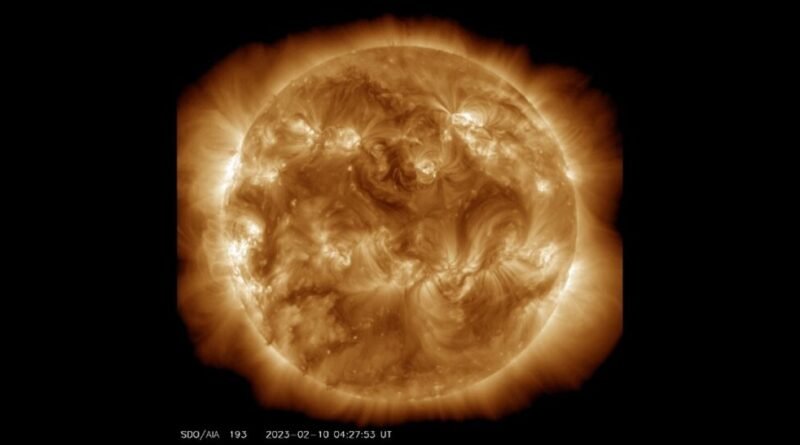 Alertas de llamaradas solares, están impactando con la Tierra.