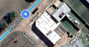 Cañuelas - Entradera  a  una Propiedad en Obra de  Eduardo Cerega en  Mozzotegui 1251.