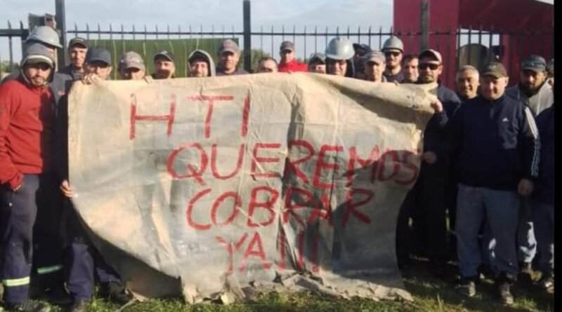 Cañuelas  Heill Trailer  los Trabajadores cortaron el acceso por falta de pago.- 