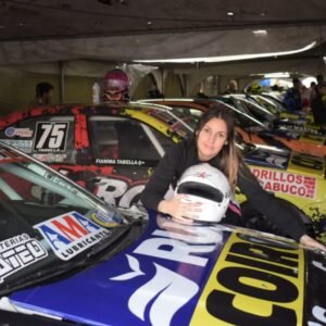 Jechu salvatierra la piloto de  copa bora vive en cañuelas  requiere sponsor