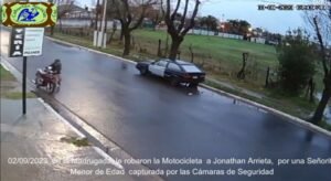 Cañuelas - Robo una moto Una Mujer en la madrugada del Domingo.