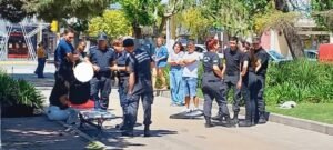 Cañuelas -  Una moto con menores haciendo Willy chocaron una Kangoo un menor se dio a la fuga.