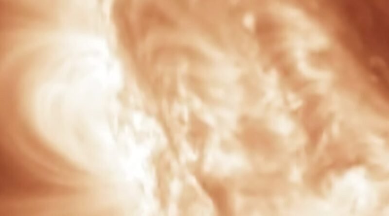 Llamarada y Erupción Solar, se dirige a la Tierra.