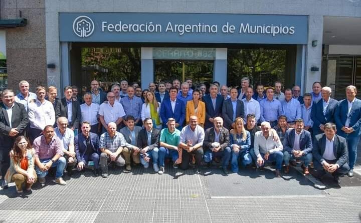 Intendentes de la FAM Activan Estrategia Judicial Contra Milei.