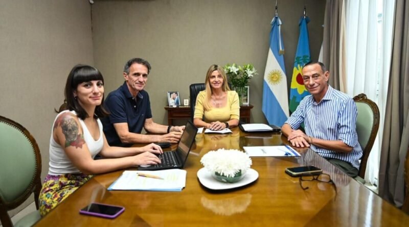Cañuelas - Fassi  se Reunió con Katopodis Ministro de Kicillof por obras de infraestructura.- 