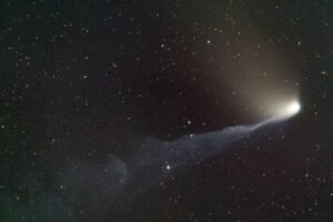 Tormentas geomagnéticas y cometas: un espectáculo celestial en mayo