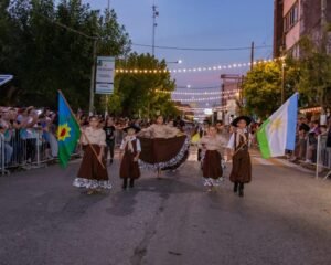 Cañuelas celebró sus 203 años con tradición, música y una gran muestra de gestión municipal
