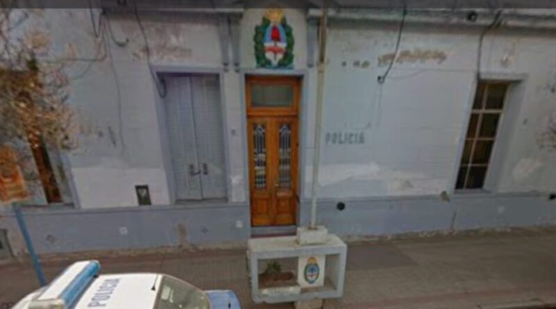 Lobos – fuga en comisaría 1  un imputado escapó durante su notificación judicial.