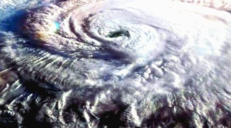 Tormenta Ciclogénesis - La furia impredecible que desafía al cielo.