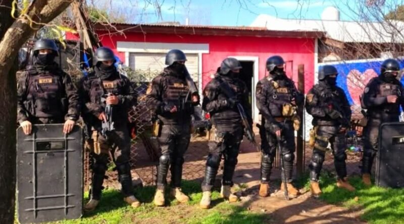 Máximo Paz Cañuelas – Rescatan Perros Víctimas de Crueldad y Detienen a Imputado por Maltrato Animal.