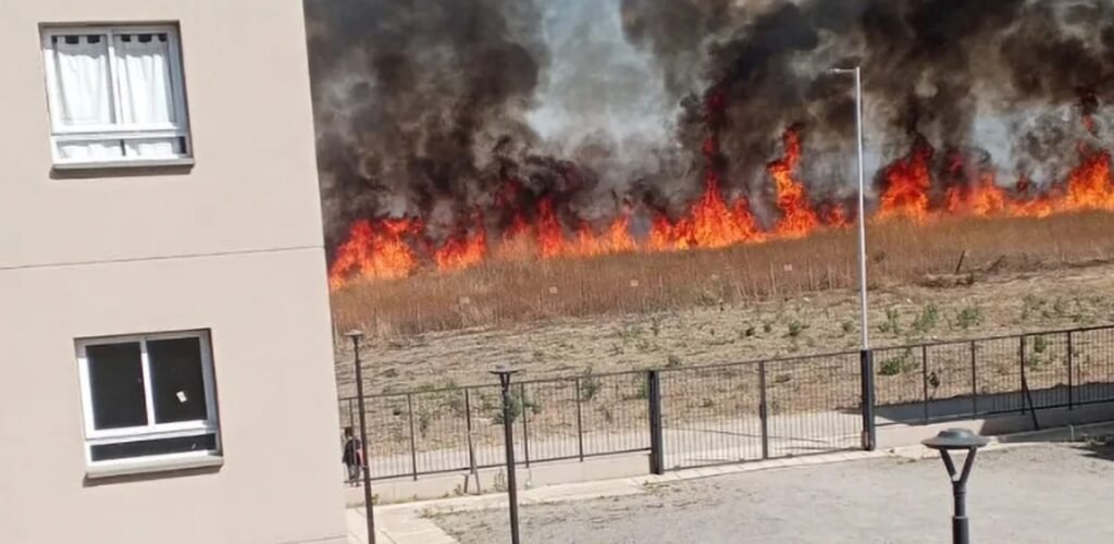 Jujuy Incendios Devastadores en Alto Comedero y Palpalá en Emergencia por Avance de las Llamas.
