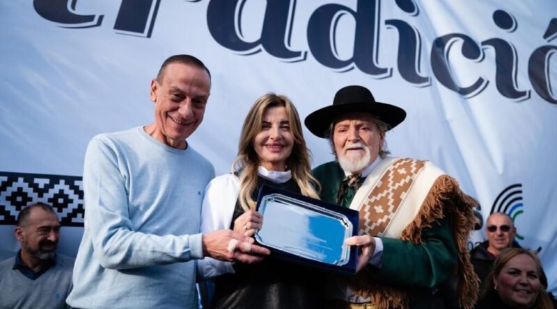 Desfile guacho Cañuelas Noticias