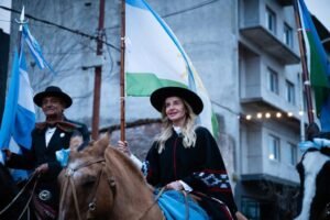 Desfile guacho Cañuelas Noticias