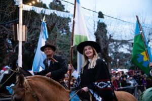 Desfile guacho Cañuelas Noticias