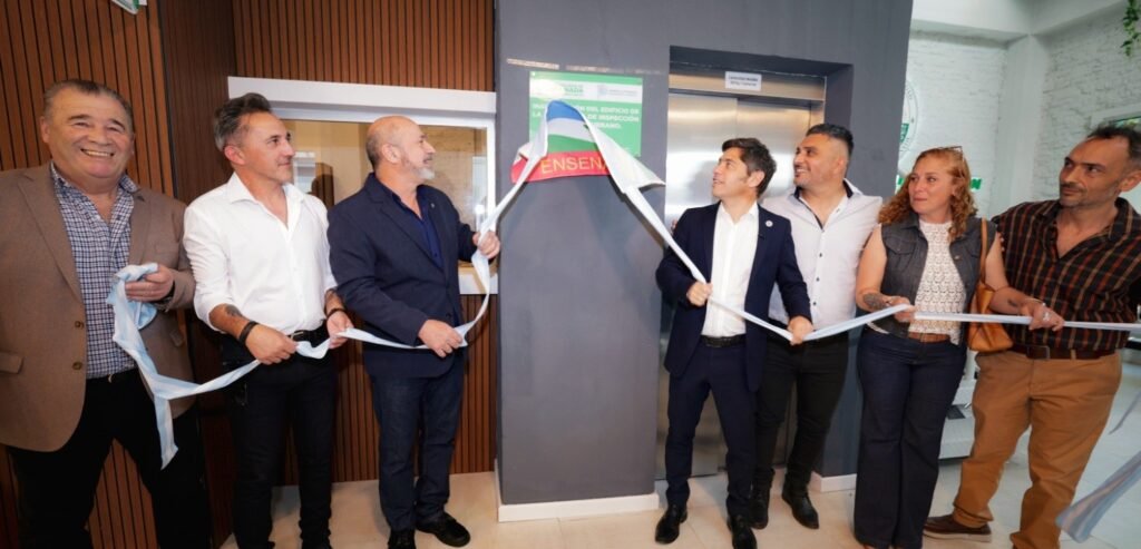 Kicillof Inaugura Complejo Deportivo en Ensenada y Anuncia Más Obra Pública para la Provincia
