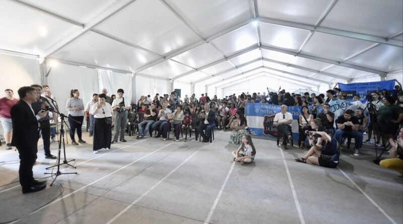 Ensenada Kicillof Presentó el Operativo Verano 2026 con Críticas a la Política Turística Nacional- 