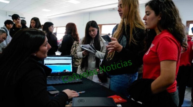 Cañuelas: la Universidad de Morón realizó la Expo Orientación Vocacional 2026-